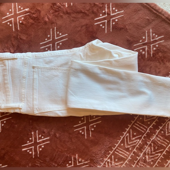 New Madewell 9" Mid Rise Skinny Jean Button Fly Raw Hem in White Size 26 - Picture 6 of 8